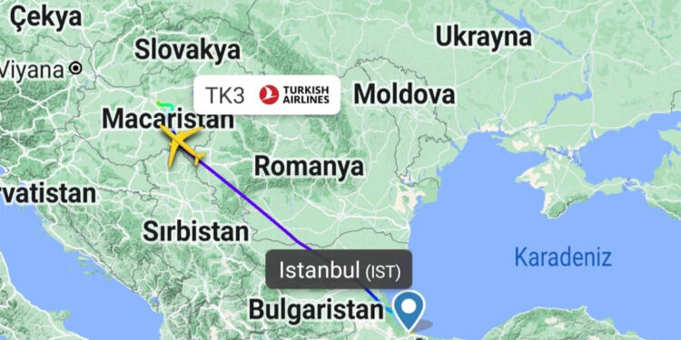 Uçakta fenalaşan 11 yaşındaki ABD'li çocuk hayatını kaybetti