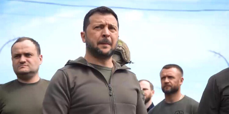 Volodimir Zelenski Herson’u ziyaret etti