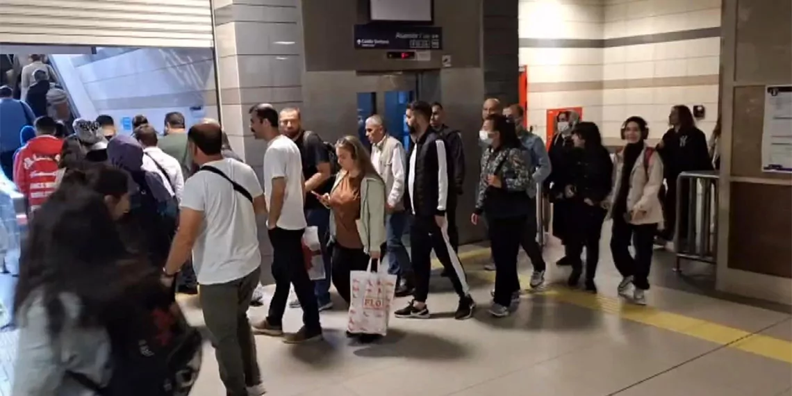 Uskudar cekmekoy metro hattinda teknik ariza nedeniyle seferler yapilamiyor 7196 dhaphoto3 - öne çıkan - haberton