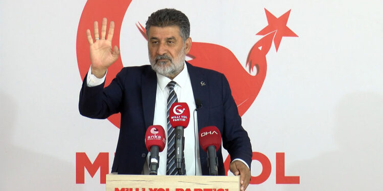 Yıllarca kaybeden insanların yerini terk etmesi gerek