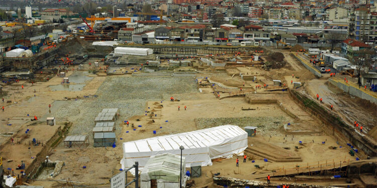 Yenikapı batıklarında arkeolojik duraklama