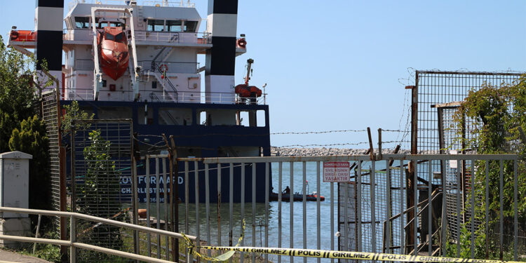 Zonguldak Limanı'nda mayın paniği