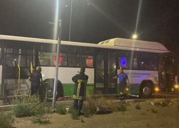15 yaşındaki çocuk, halk otobüsünü kaçırdı