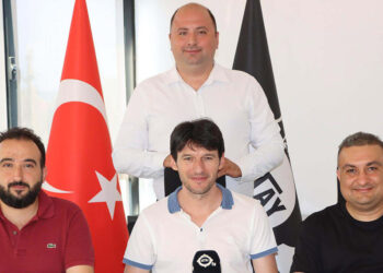 Altay'da İbrahim Akın imzayı attı