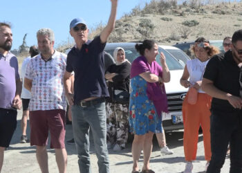 Bahçeşehir'de hafriyat kamyonu eylemi