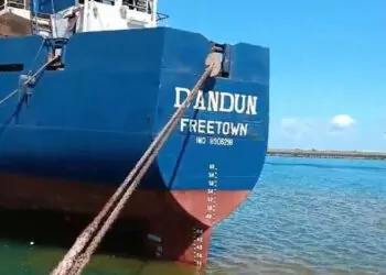 Bartın limanı'na atık döken gemiye 3 milyon 843 bin lira ceza