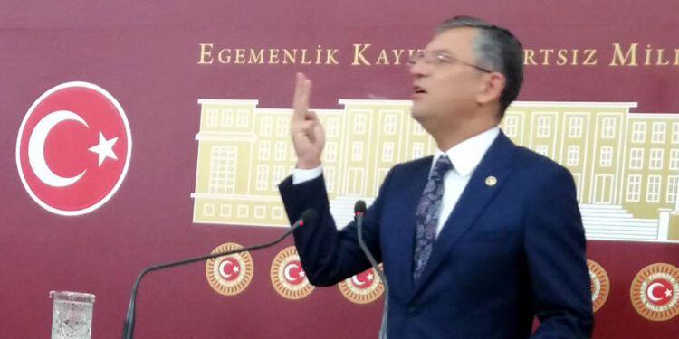 CHP, Meclis'i olağanüstü toplantıya çağırdı