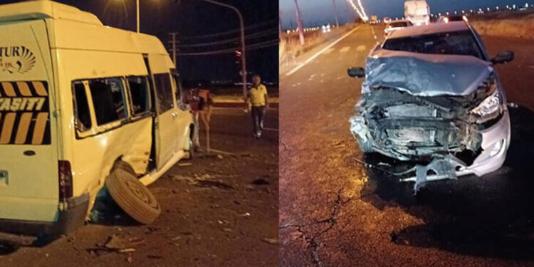 Cezaevi servis minibüsü ile otomobil çarpıştı: 12 yaralı