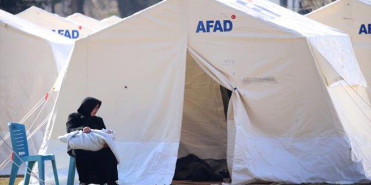 Deprem bölgesinde enfeksiyon riski