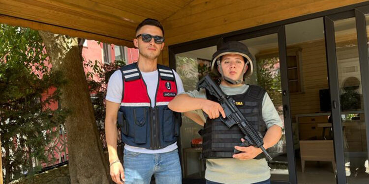 Down sendromlu gencin askerlik hayali gerçek oldu