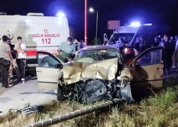 Edirne'de düğün dönüşü kaza; 2'si çocuk 6 yaralı