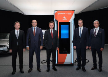 Elektrikli araç şarj istasyonları alanında iş birliği