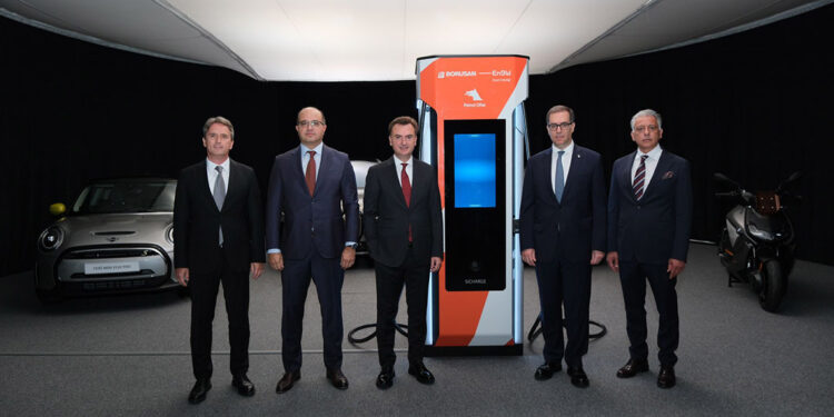 Elektrikli araç şarj istasyonları alanında iş birliği