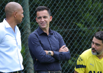 Fenerbahçe'nin yeni sportif direktörü Mario Branco oldu