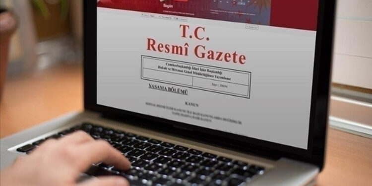 HSK'ya ait atama kararları Resmi Gazete'de