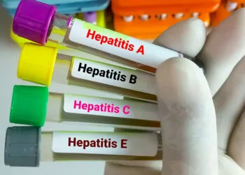 Hepatitte aşılama, kronik enfeksiyonları önlüyor