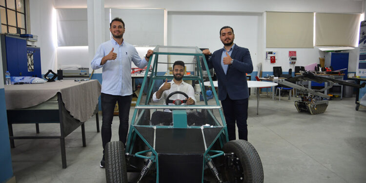 Hurda araçların parçalarından hibrit araç geliştirdiler