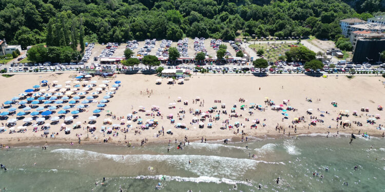 İnkumu bayramın son günü doldu