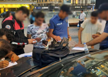 İstanbul'da 722 kaçak göçmen daha yakalandı