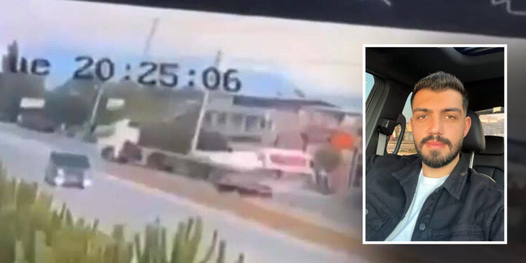 İzmir'de TIR'a çarpan otomobil sürücüsü öldü