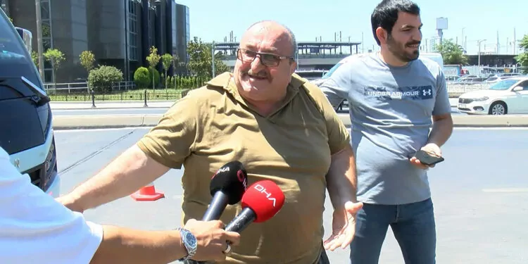 Kadıköy'de minibüs şöförüne göbek gerekçesiyle ceza