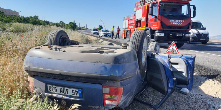 Kırıkkale'de devrilen otomobilde 5 kişi yaralandı