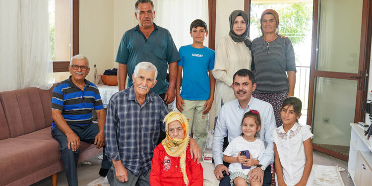 Kurum, Manavgat'taki yangınzedeye sözünü tuttu