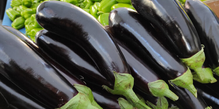 Markette fiyatı en çok artan ürün patlıcan oldu