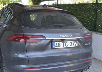 Maseratili polis memuru açığa alındı