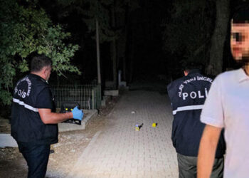 Mezarlıkta başından vurulmuş halde bulundu
