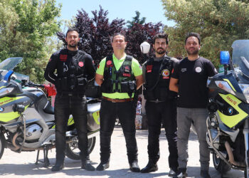 'Motosikletli sağlıkçılar' hayat kurtarıyor