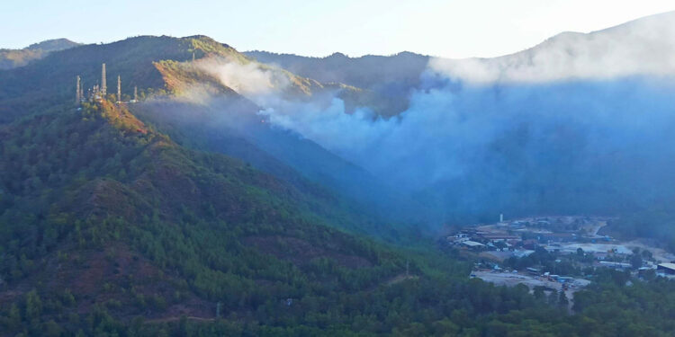 Muğla'da büyük yangınların yıl dönümünde orman yangını