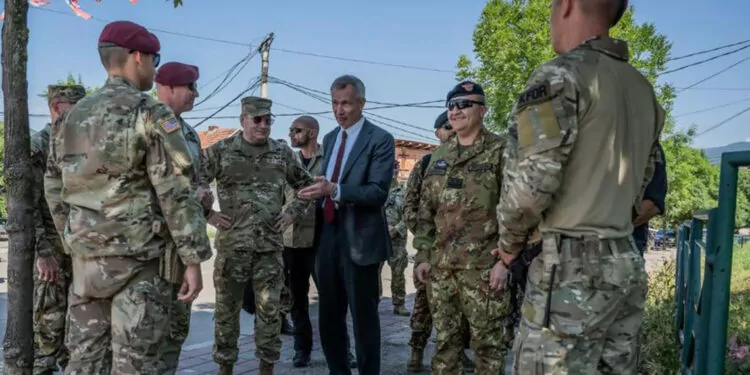 Nato, kosova ve sırbistan'ı anlaşmaya çağırdı