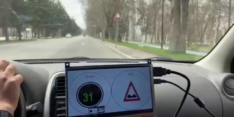 Öğrencilerden 'Yeni Nesil Sürücü Uyarı Sistemi'