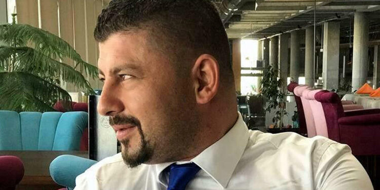 Ölü bulunan polisin yaralama davası düştü