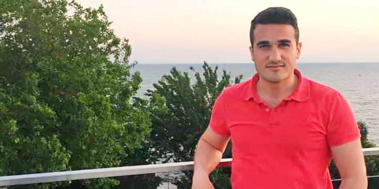 Otomobille çarpışan motosikletli Mustafa öldü