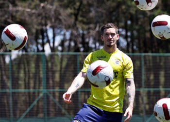 Ryan Kent: Taraftarları heyecanlandırmak istiyorum