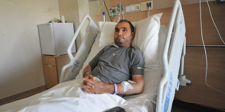 Sanatçı Ertürk'ün böbreği, taksi şoförüne hayat oldu