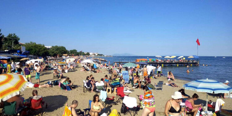 Şarköy'ün nüfusu bayram tatilinde 10 kat arttı