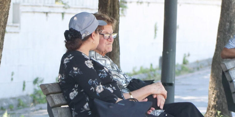 Sıcak havalarda apartmanların üst katları risk altında