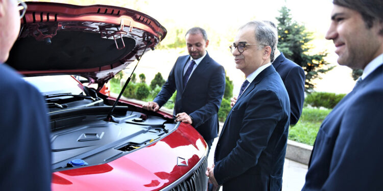 Togg, TBB'nin yeni hizmet aracı oldu