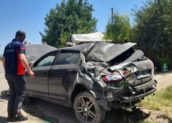 Tokat'ta cip takla attı: 3 yaralı