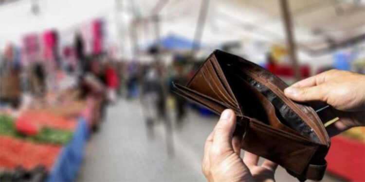 Türk-İş: 4 kişilik ailenin açlık sınırı 11 bin 658 TL oldu