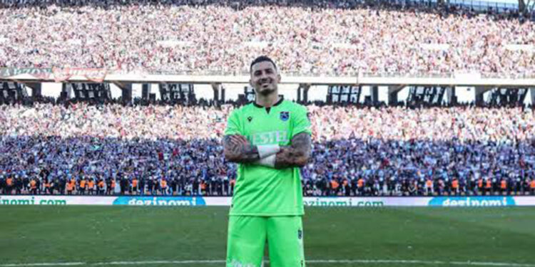 Uğurcan Çakır’dan genç oyunculara destek