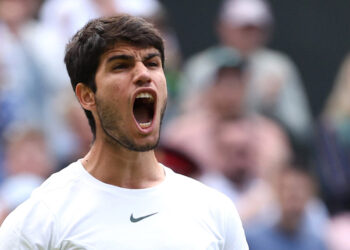 Carlos Alcaraz Wimbledon'da şampiyon oldu