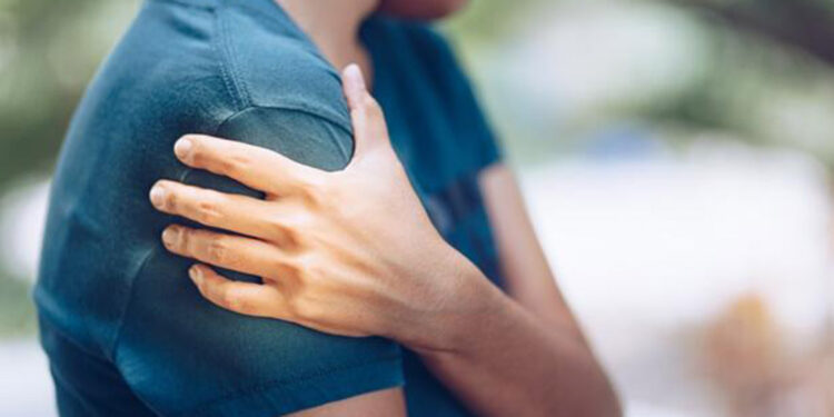 Yaşla birlikte omuzda kireçlenme riski artıyor