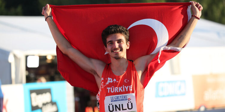 Ali Eren Ünlü'den altın madalya