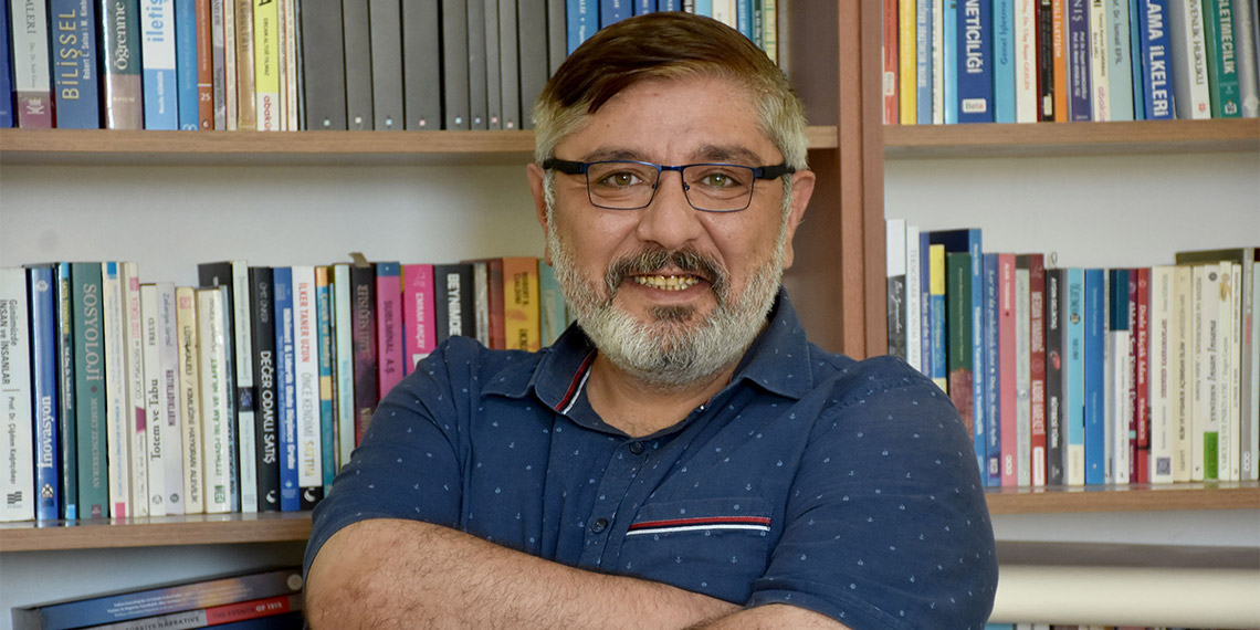 Ankara Üniversitesi Hukuk Fakültesi Medeni Hukuk Anabilim Dalı Dr. Öğretim Üyesi Tüketici, Aile, Eşya, Miras, Kira uyuşmazlıkları Uzmanı Bahadır Demir, "Almanya'dan oğlum gelecek sözü kiracıyı çıkarmaya yetmeyecek" dedi.