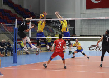 Avrupa İşitme Engelliler Voleybol Şampiyonası'nda iki galibiyet