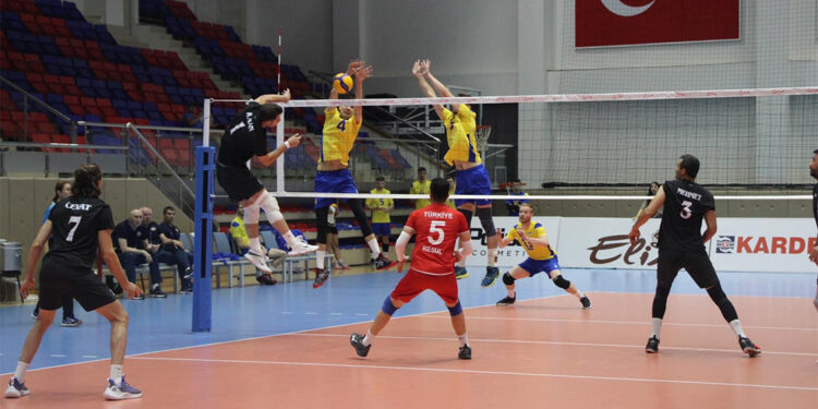 Avrupa İşitme Engelliler Voleybol Şampiyonası'nda iki galibiyet